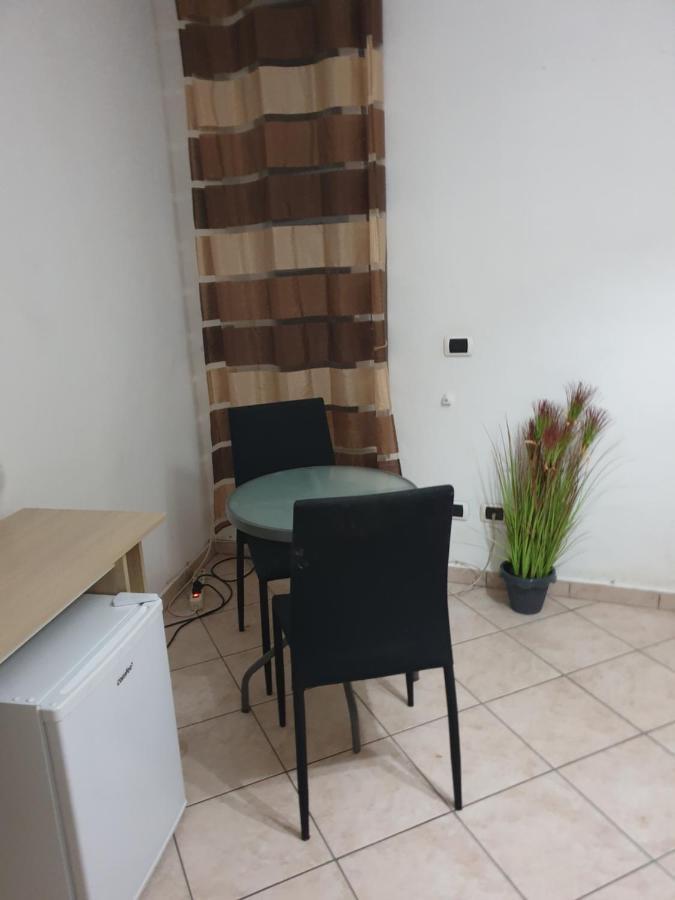 Apartamento Romeo1 Gallarate Exterior foto